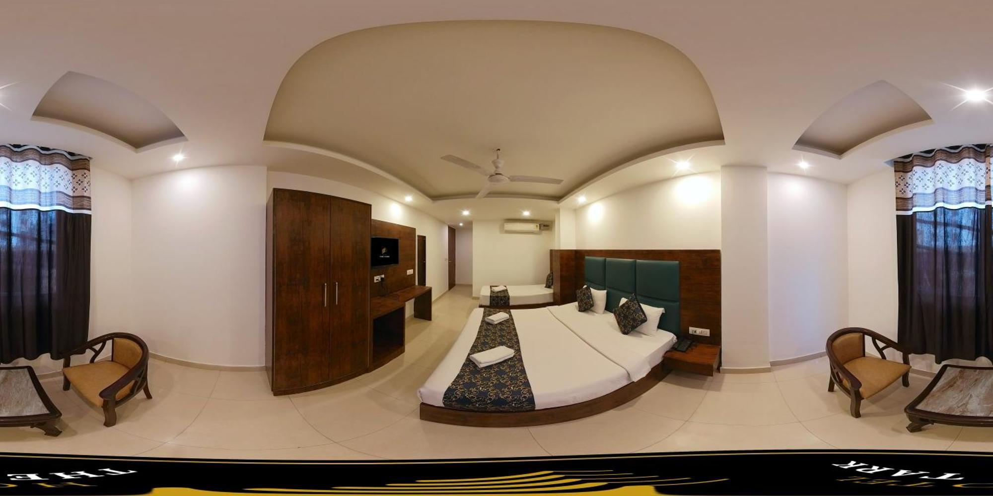 Hsd Near Igi Airport Delhi * New Delhi